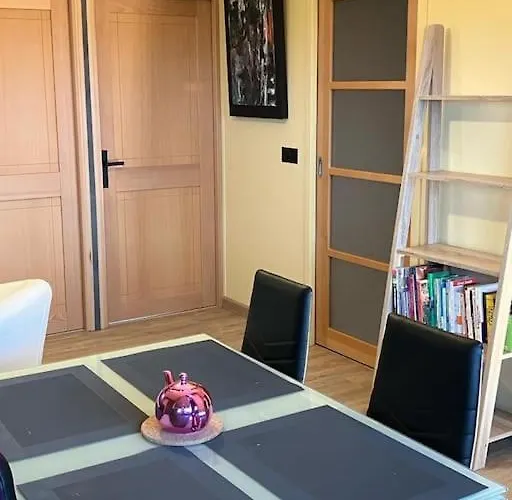 Neuf & Ecologique A La Campagne Apartment Marzens