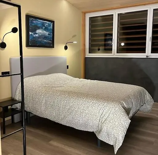 Neuf & Ecologique A La Campagne Marzens